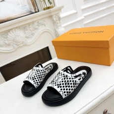 Louis Vuitton Slippers